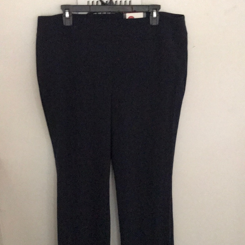 Roz and Ali trouser tummy control